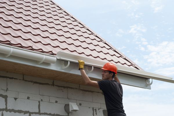 Rain Gutter Repair in Lilburn