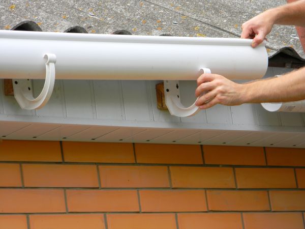 Cost of Half Round Gutter Installation in Lilburn