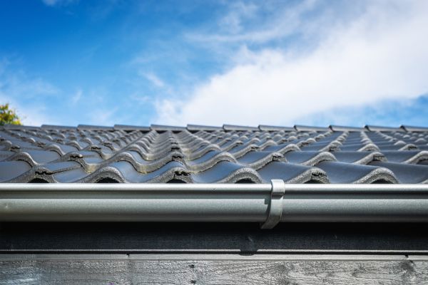 Half Round Gutter Repair in Lilburn