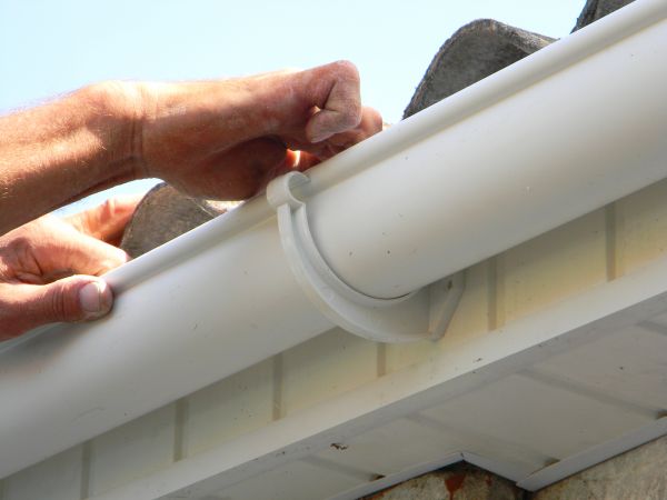 Plastic Gutter Repair in Lilburn