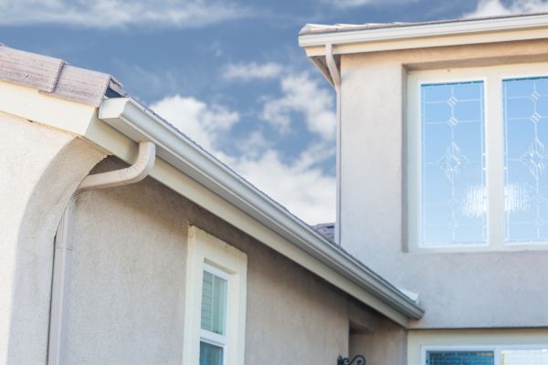 Continuous Gutter Installation in Lilburn